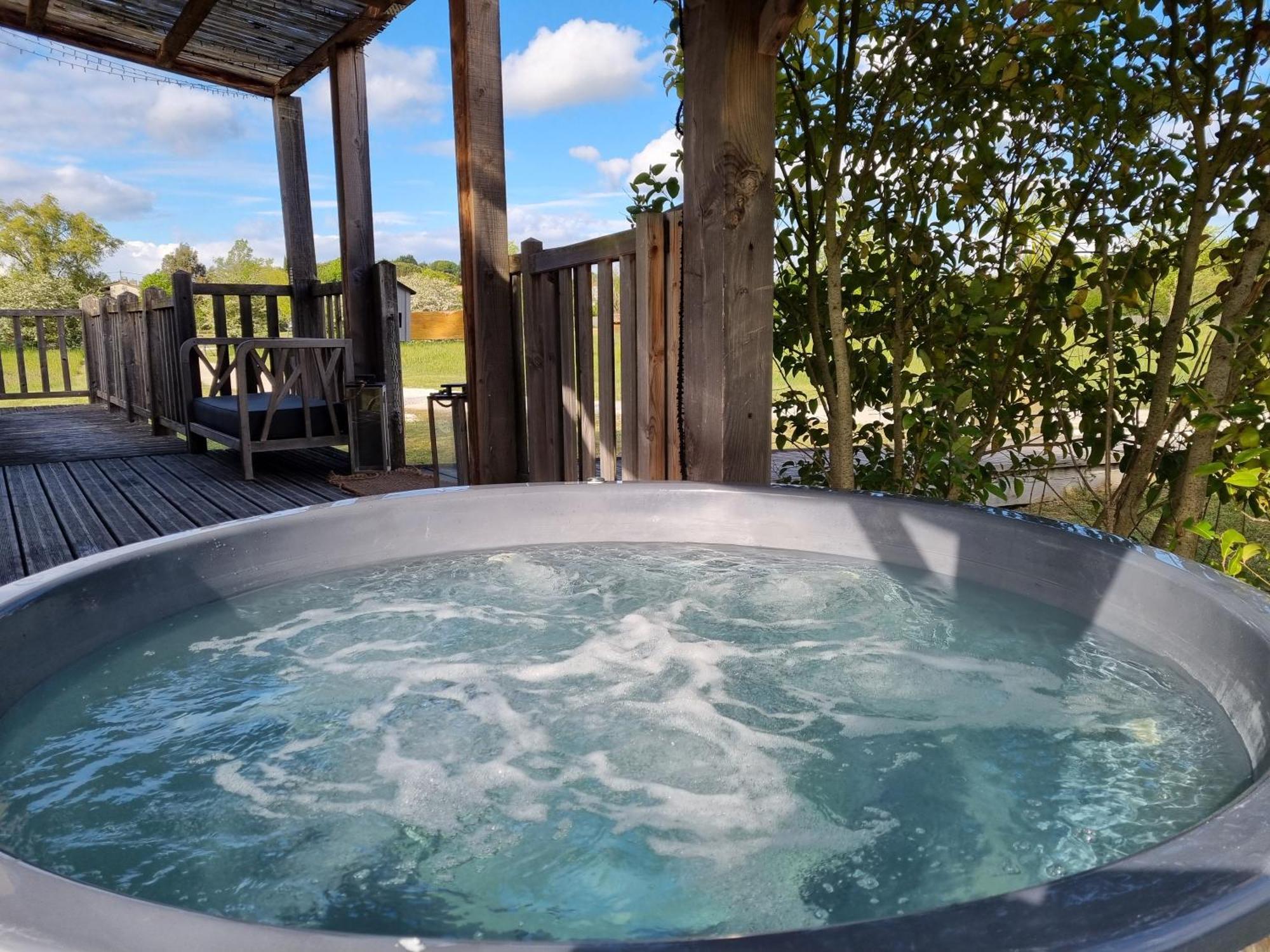 Lodge Shanti Insolites Et Espace Bien-etre Bordeaux Berson